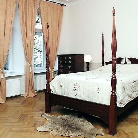 Pecherskie Lipki 호텔 키예프 외부 사진